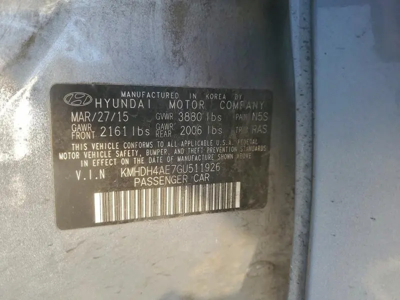 2016 HYUNDAI ELANTRA SE  