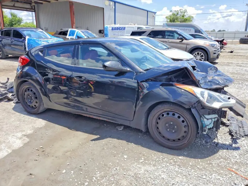 2012 HYUNDAI VELOSTER BASE  