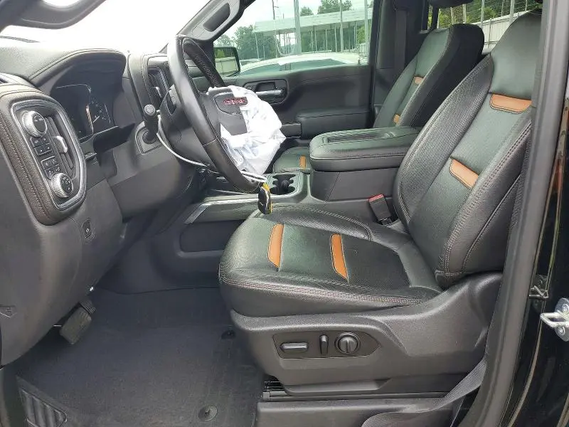 2021 GMC SIERRA K1500 AT4  