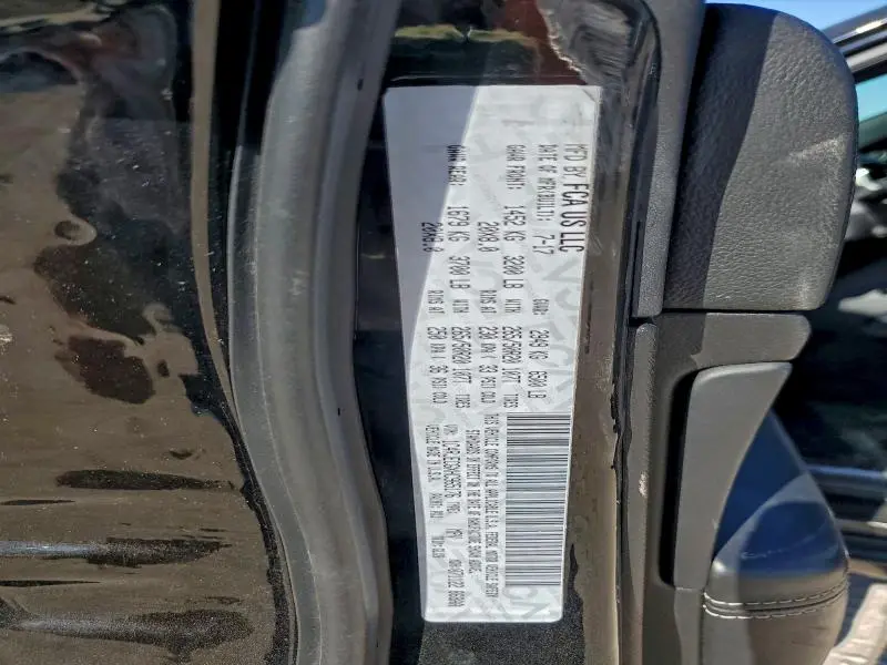 2017 JEEP GRAND CHEROKEE OVERLAND  