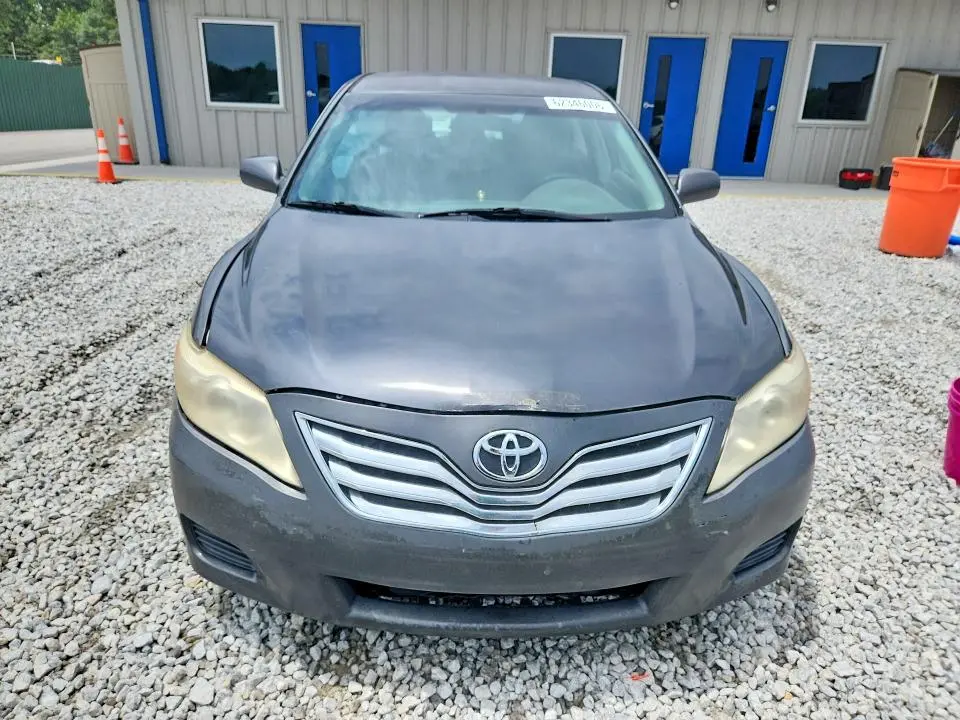 2010 TOYOTA CAMRY LE  