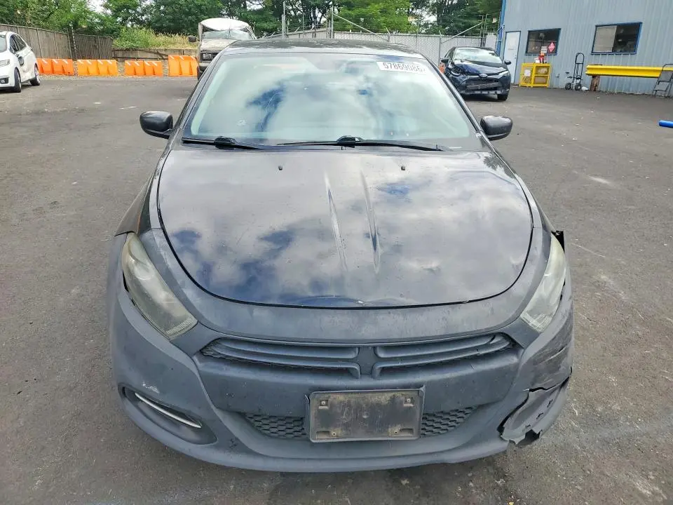 2015 DODGE DART SE  