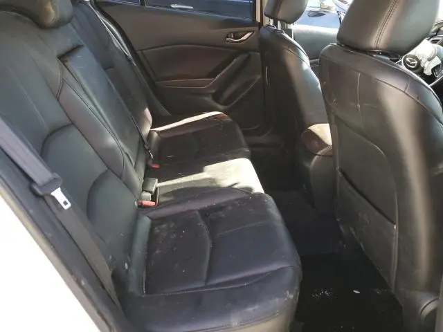 2018 MAZDA 3 TOURING