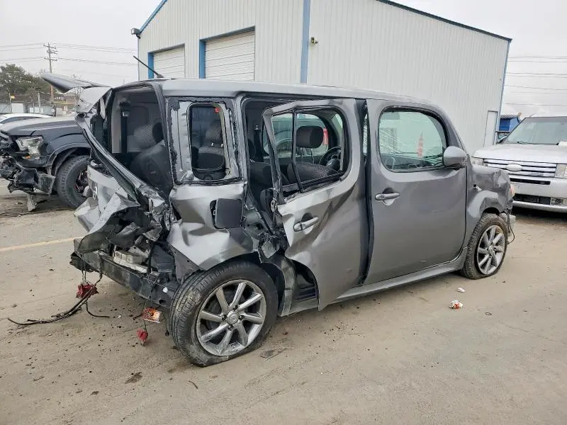 2010 NISSAN CUBE   