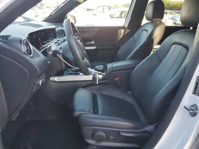 2022 MERCEDES-BENZ GLB 250  