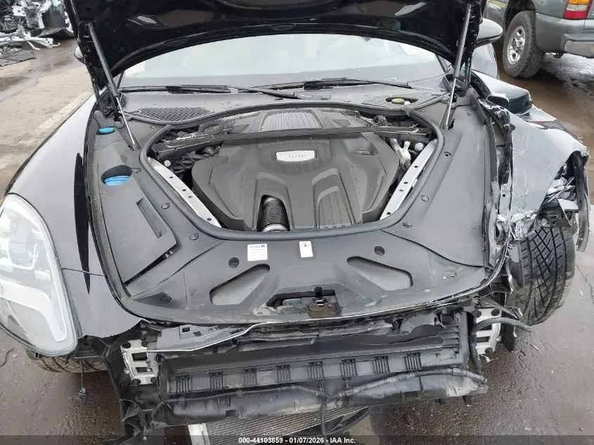 2018 PORSCHE PANAMERA 4