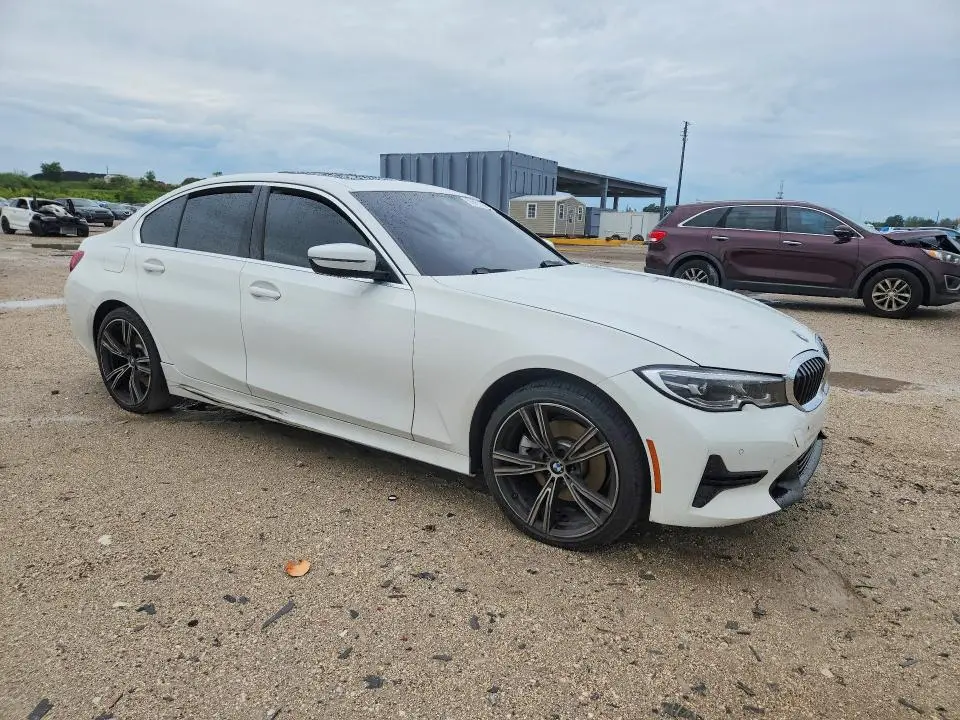 2020 BMW 330I   