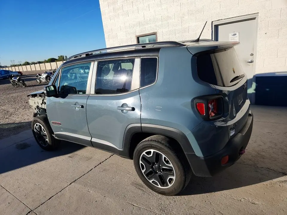 2017 JEEP RENEGADE TRAILHAWK  