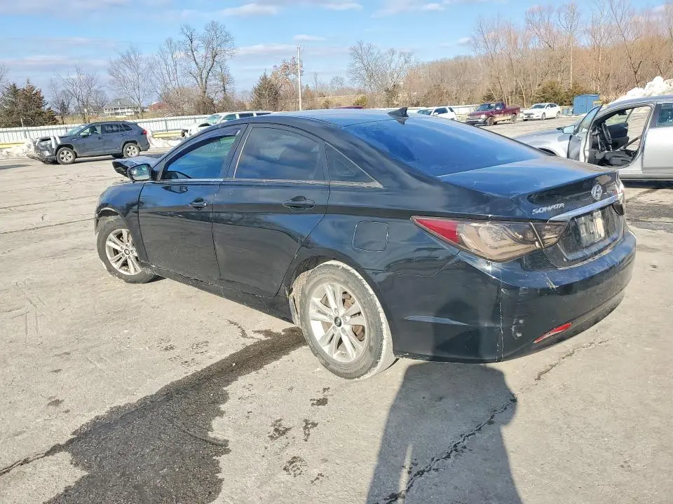 2013 HYUNDAI SONATA GLS  