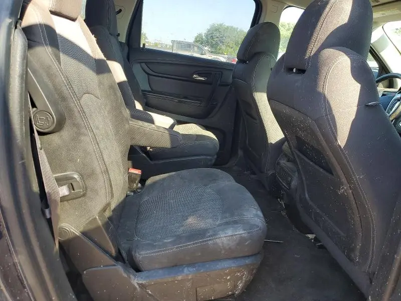 2015 CHEVROLET TRAVERSE LT  