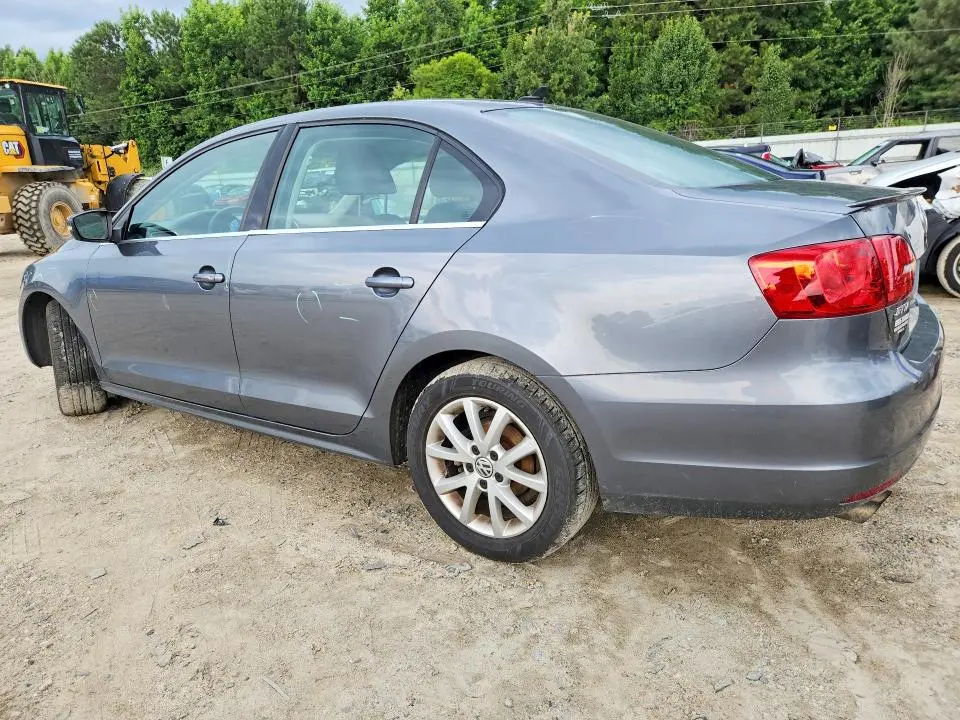 2014 VOLKSWAGEN JETTA SE  