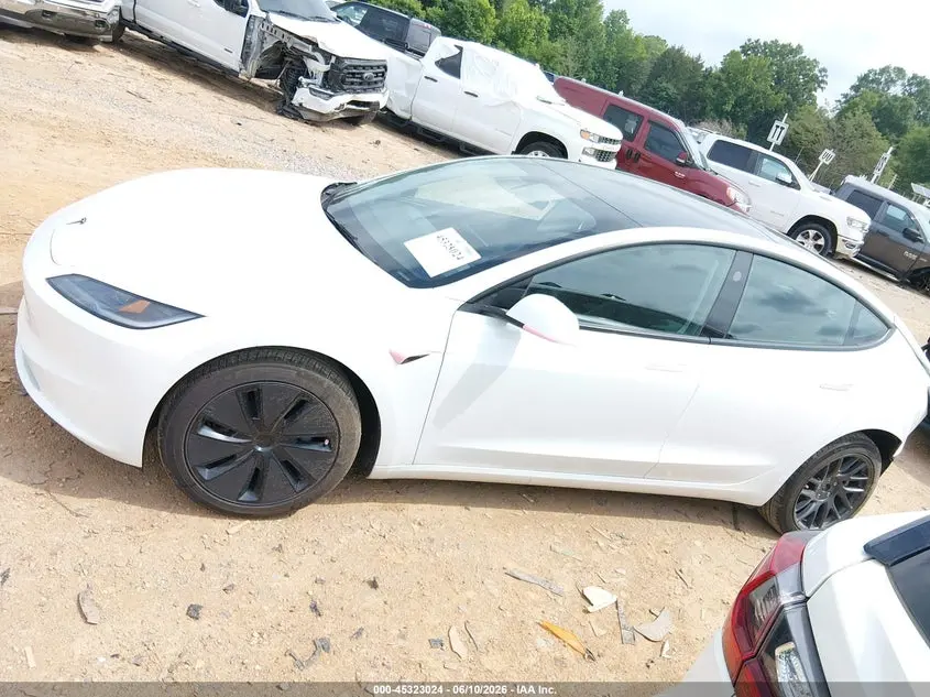 2026 TESLA MODEL 3 PREMIUM REAR-WHEEL DRIVE/REAR-WHEEL DRIVE