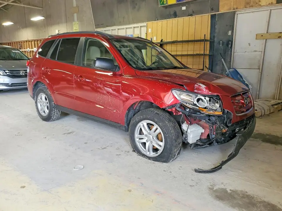 2010 HYUNDAI SANTA FE GLS  