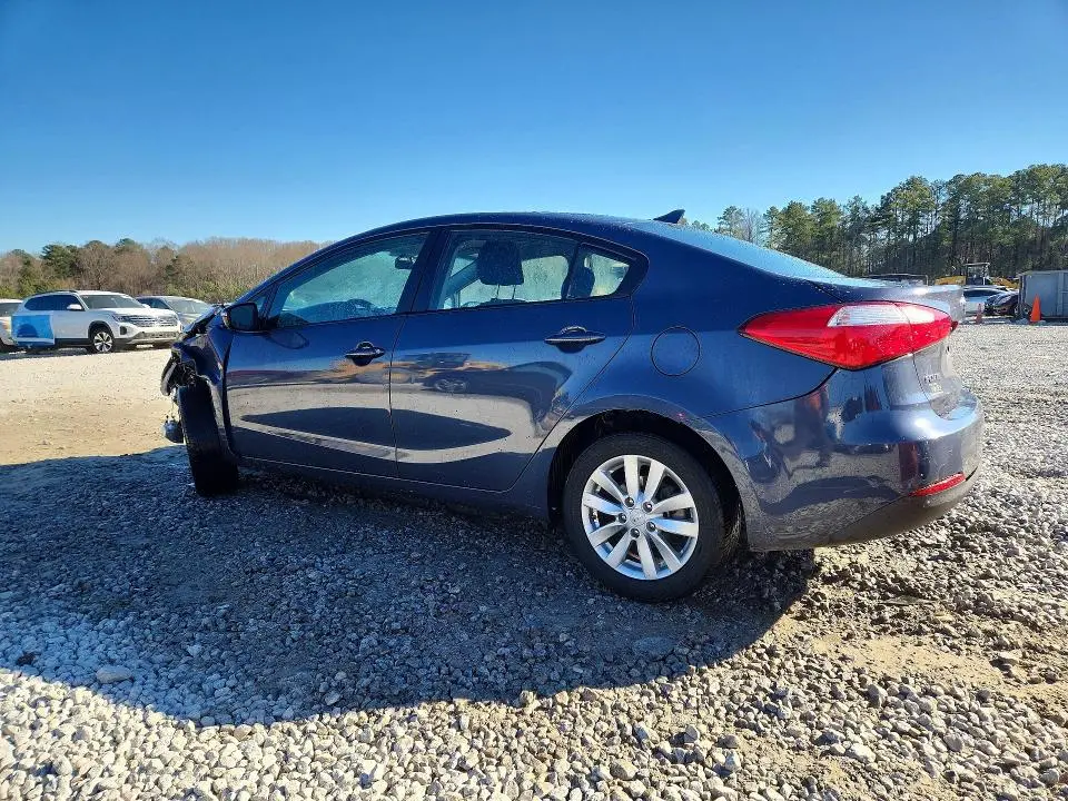 2015 KIA FORTE LX  