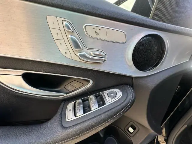 2018 MERCEDES-BENZ C 300  