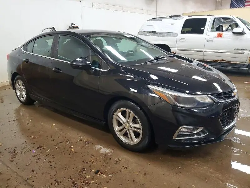 2016 CHEVROLET CRUZE LT  