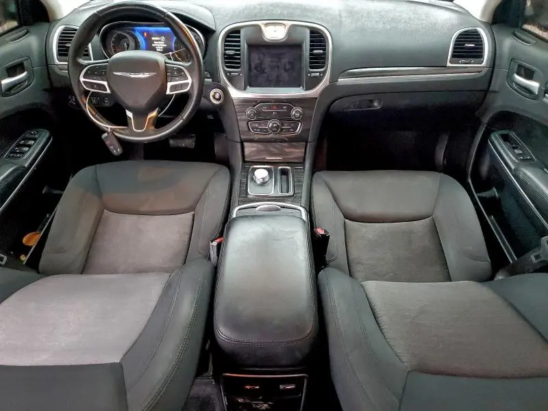 2018 CHRYSLER 300 TOURING  