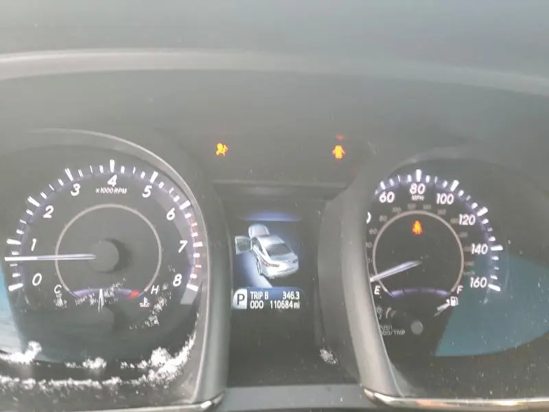 2015 TOYOTA AVALON XLE  