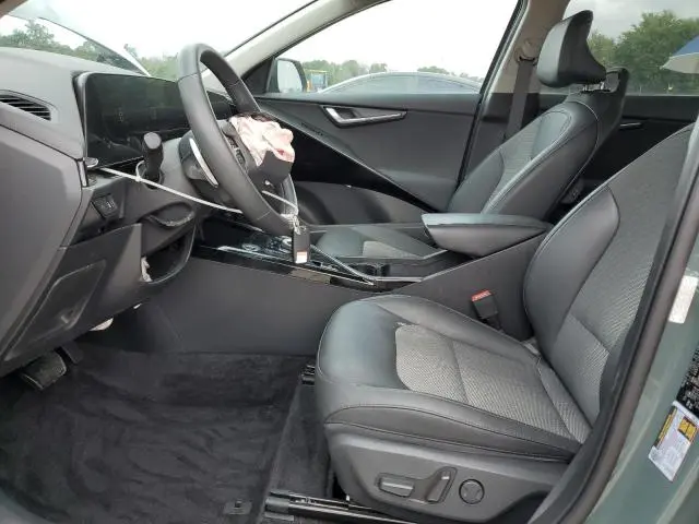 2023 KIA NIRO EX  