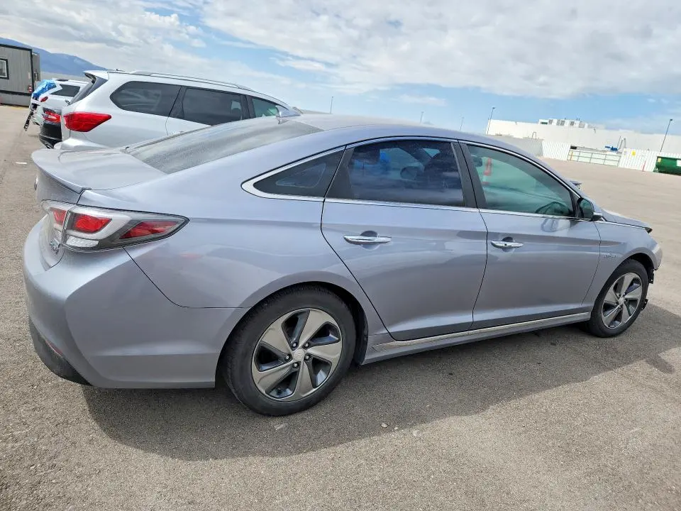 2017 HYUNDAI SONATA PLUG-IN HYBRID  