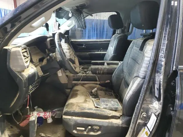 2023 TOYOTA TUNDRA CREWMAX SR5  