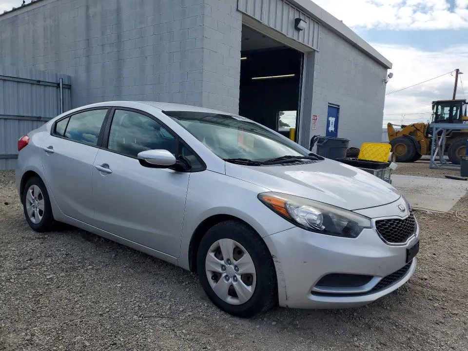 2016 KIA FORTE LX  