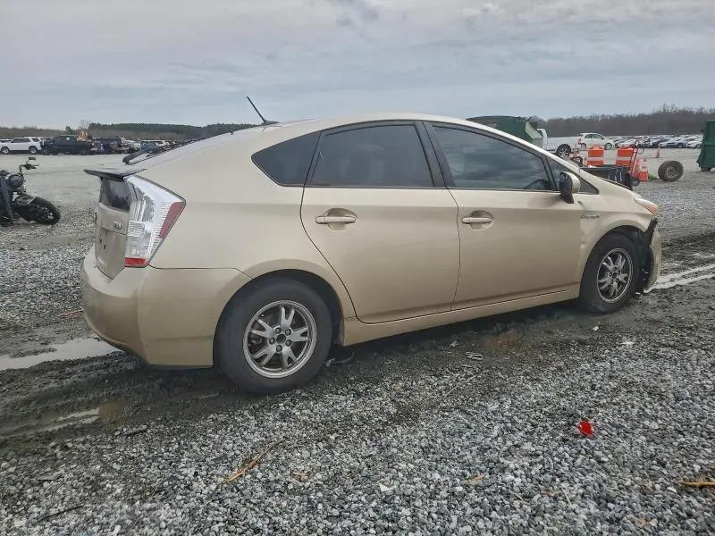 2010 TOYOTA PRIUS   