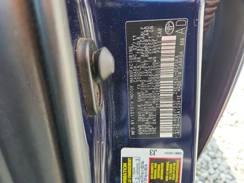 2011 TOYOTA COROLLA S  