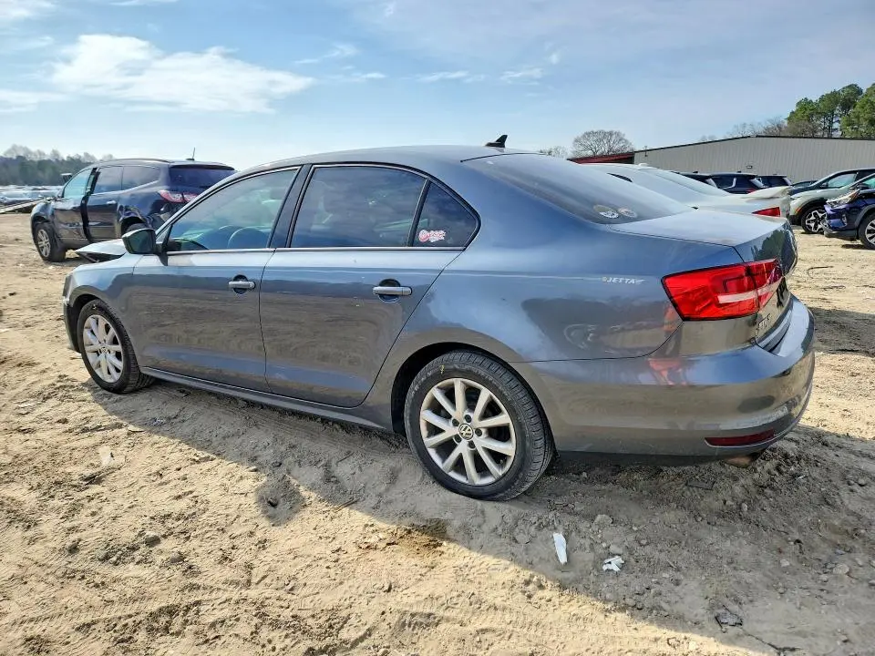 2015 VOLKSWAGEN JETTA SE  