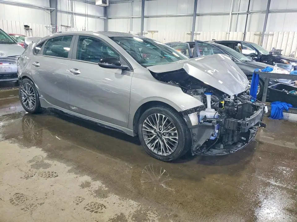 2023 KIA FORTE GT LINE  