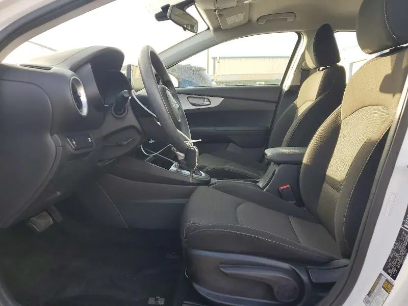 2024 KIA FORTE   