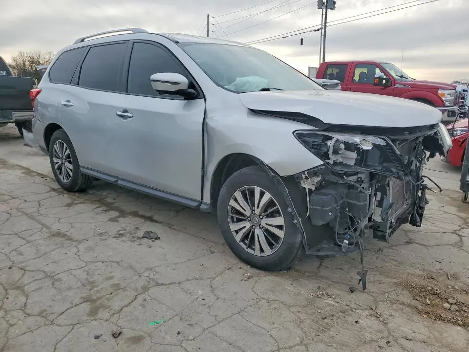 2019 NISSAN PATHFINDER S  