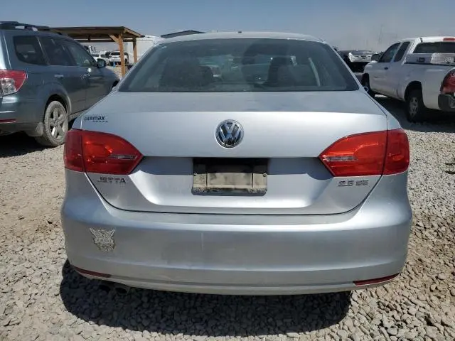 2013 VOLKSWAGEN JETTA SE  