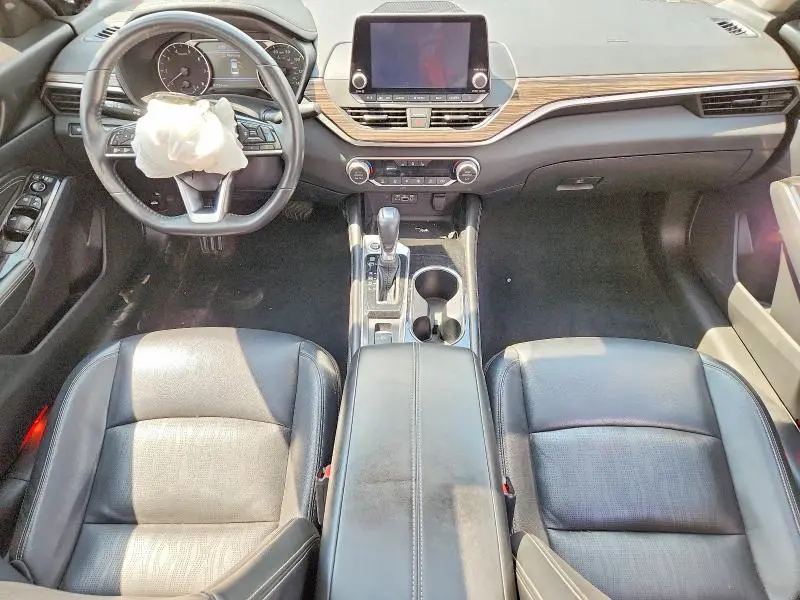 2020 NISSAN ALTIMA SL  