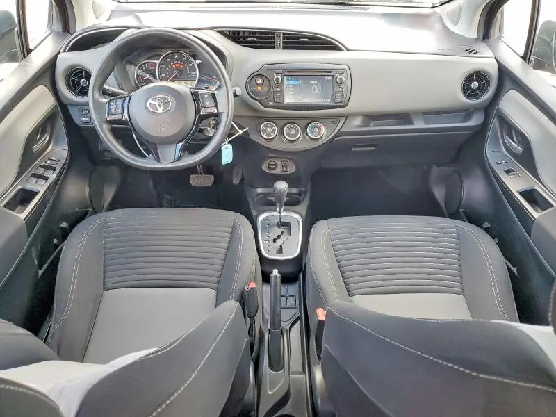 2018 TOYOTA YARIS 5-DOOR LE  