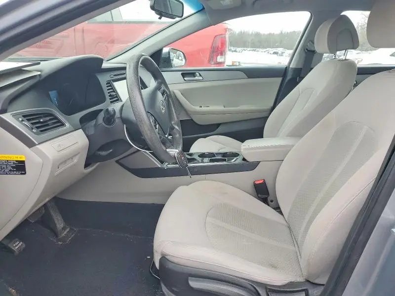 2017 HYUNDAI SONATA SE  