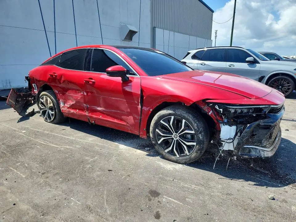 2023 TOYOTA CROWN LIMITED  