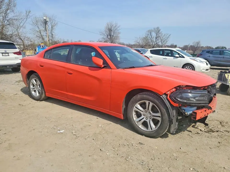 2021 DODGE CHARGER SXT  