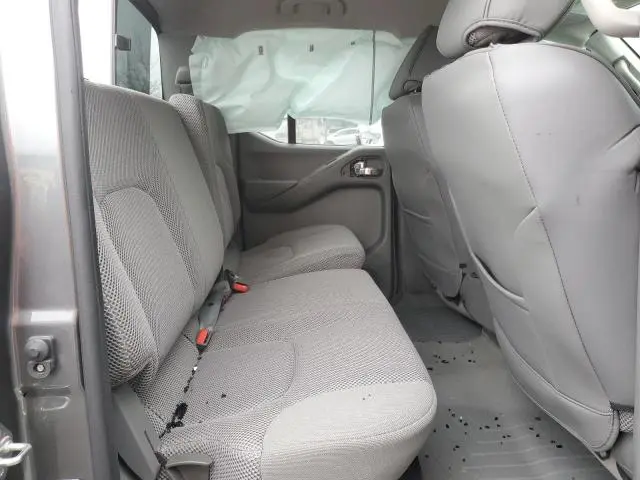 2017 NISSAN FRONTIER S