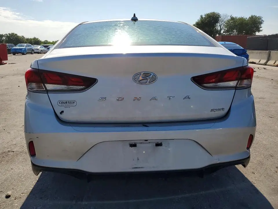 2018 HYUNDAI SONATA SPORT  