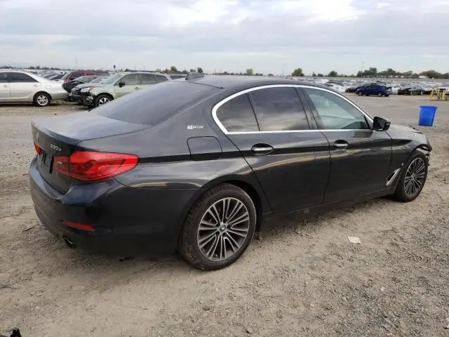 2018 BMW 530E   
