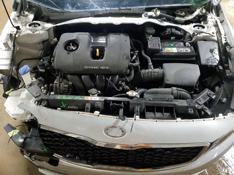 2017 KIA FORTE LX  