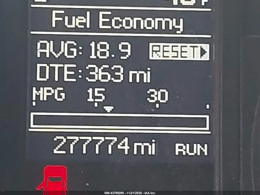 2014 CHRYSLER TOWN & COUNTRY TOURING-L 30TH ANNIVERSARY