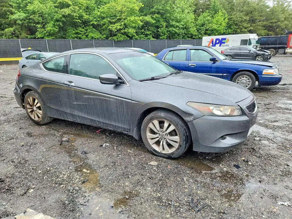 2010 HONDA ACCORD LX  