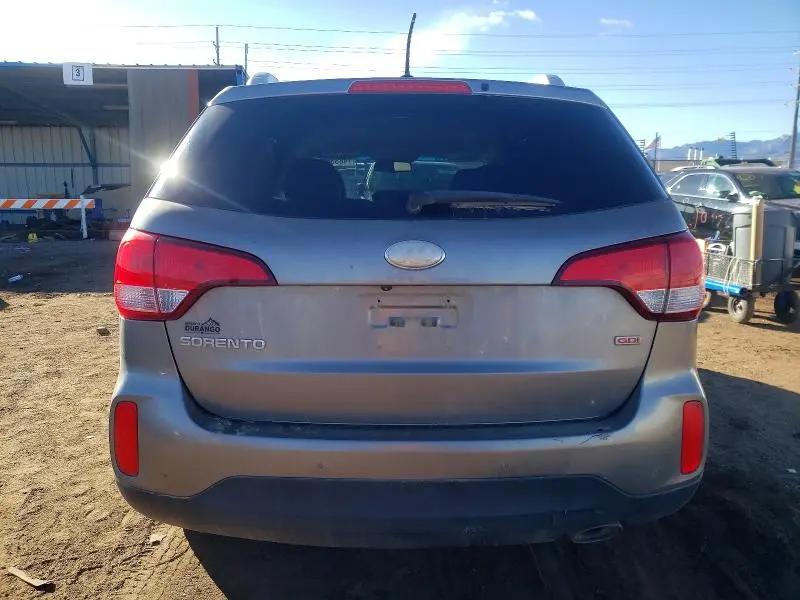 2014 KIA SORENTO LX  