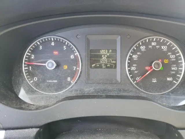 2013 VOLKSWAGEN JETTA SE