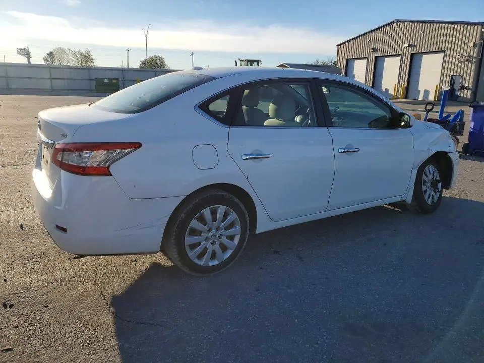 2015 NISSAN SENTRA SV  