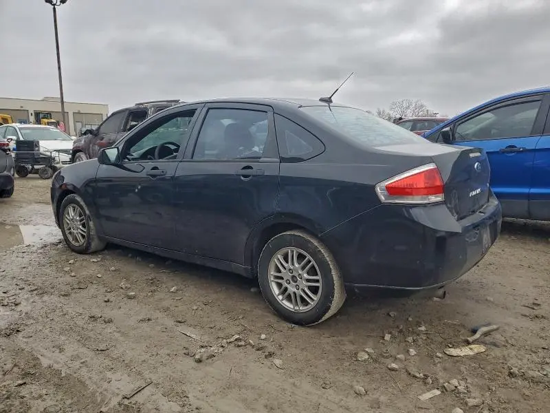 2010 FORD FOCUS SE  