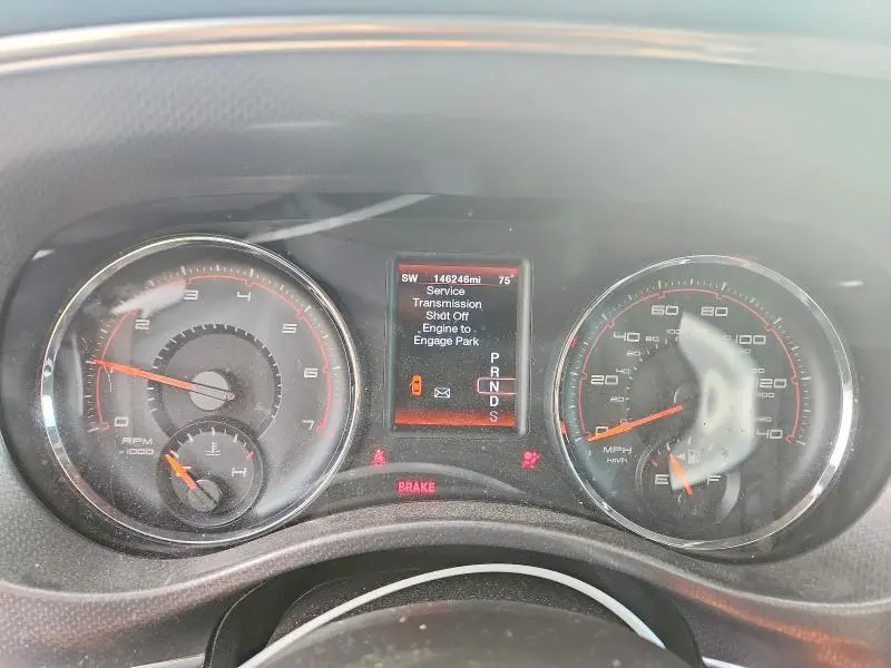 2012 DODGE CHARGER SXT  