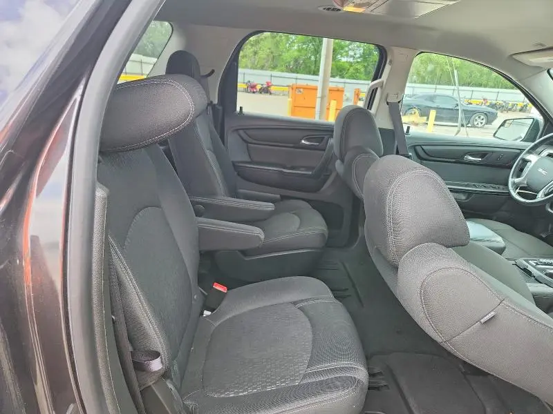 2013 GMC ACADIA SLE  